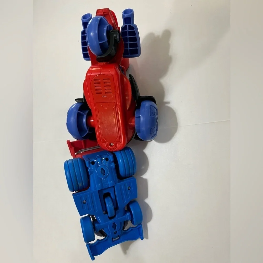 Spiderman Red and Blue Action Vehicle Set